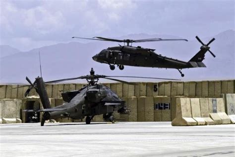 Army Contracts Sikorsky For Uh 60 Blackhawk Transmissions