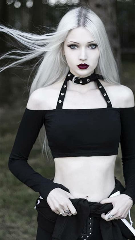 Pin By Spiro Sousanis On Anastasia Gothic Outfits Hot Goth Girls