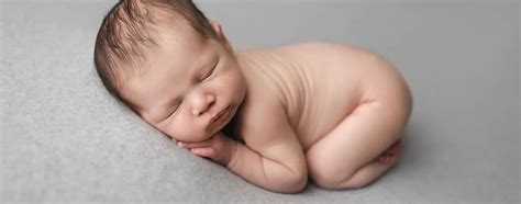 super simple newborn poses guaranteed  delight  parents