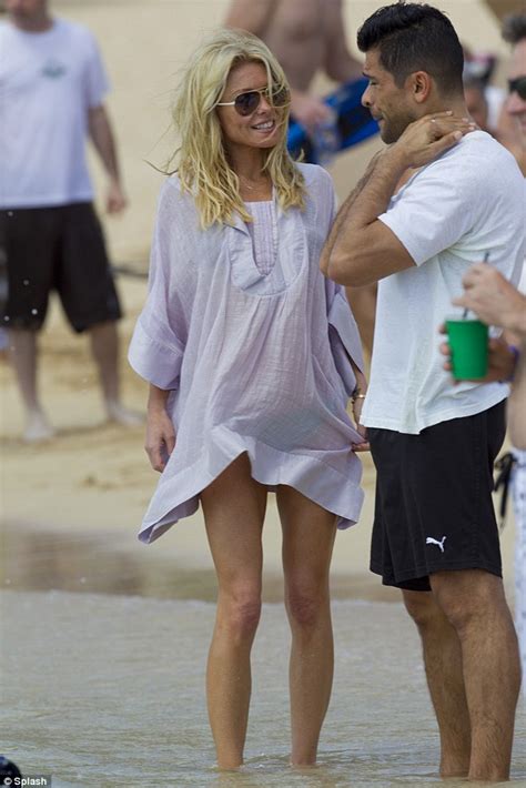 Kelly Ripa In A Bikini In Hawaii With Her Husband Mark