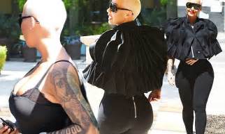 Amber Rose Shows Fashion Style And Famous Curves In La Daily Mail Online