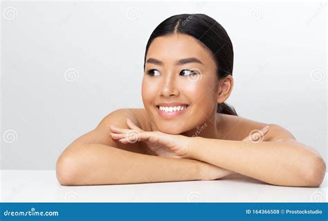 spa  wellness asian girl relaxing  beauty treatment stock