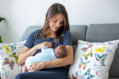breastfeeding tips   moms   certified nurse midwife