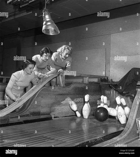 Bowling In The 1950s Three Girls Are Bowling For The First Time Ever