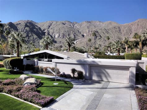 palm springs modern homes    amazing modern homes flickr