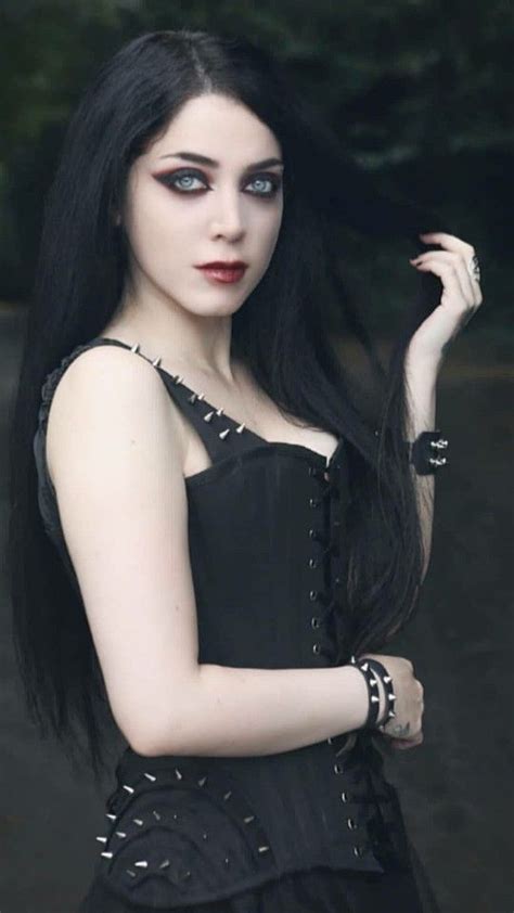 pin by isabella paullsz on gothic beauty gothic beauty