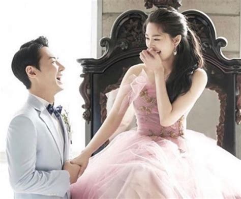 Korean K Pop Singer Shinhwa S Jun Jin Marries Non