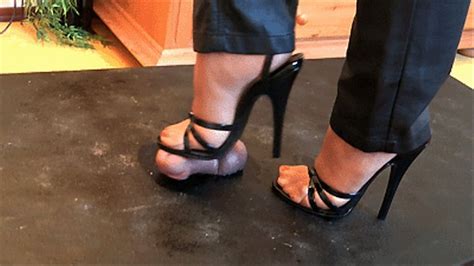trample table black sandals 2 mpg bound and milked clips4sale