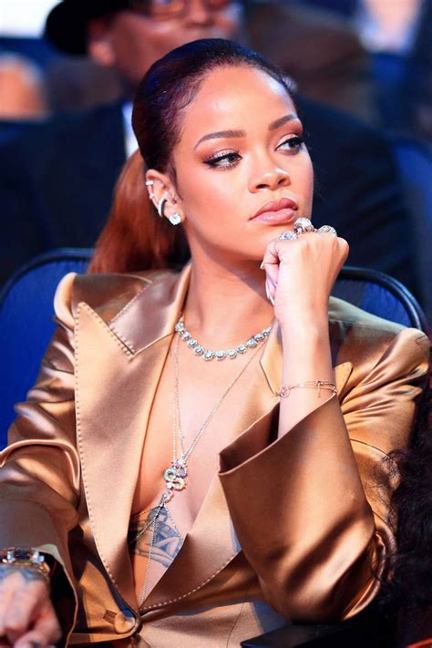 rihanna sexy legs pics the fappening leaked photos 2015 2019