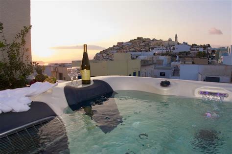 Where To Stay In Santorini The Best Hotels To Stay Bonadvisor