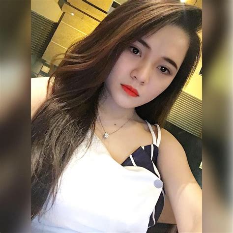 Fb Gái Xinh Bình Định Hot Girl Mon 2k Trần Ngọc Ánh
