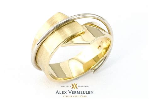 gouden ring geel witgoud  deel mat geborsteld ring bracelet ring necklace bracelets gold