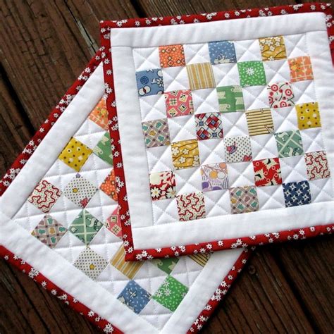 quilted pot holder patterns heres  pretty patchwork design