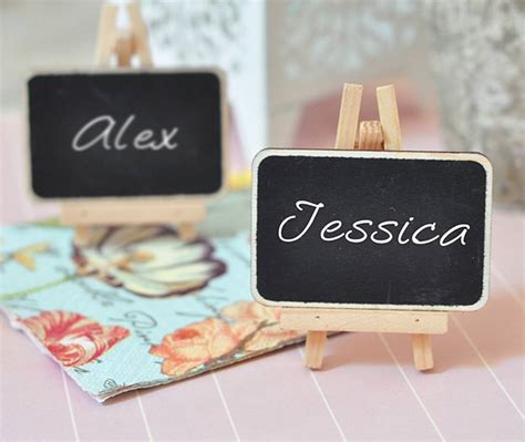set   chalkboard place cards  hope  willow