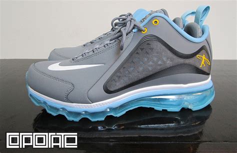 nike air griffey max  cool grey sole collector