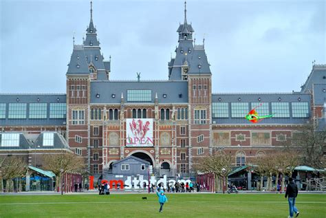 museums  visit  amsterdam