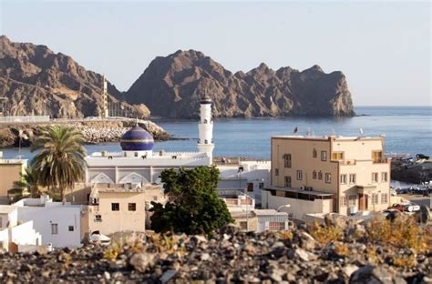 oman   tourists  return middle east confidential