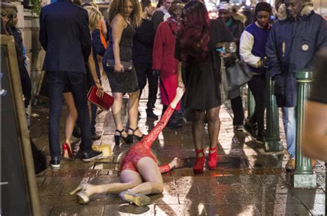 New Year S Eve Parties Are Britain S Drunkest Yet Pics
