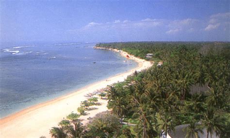indonesian tourism sanur beach