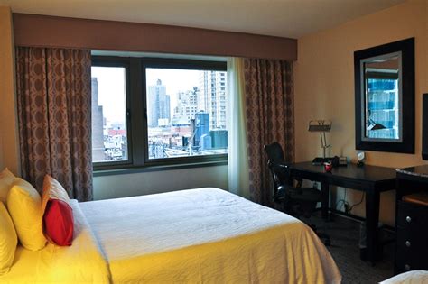 hilton garden inn times square  quiet oasis  nyc albany kid