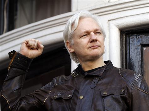 A Court In Ecuador Has Stripped Julian Assange Of His Citizenship Upr
