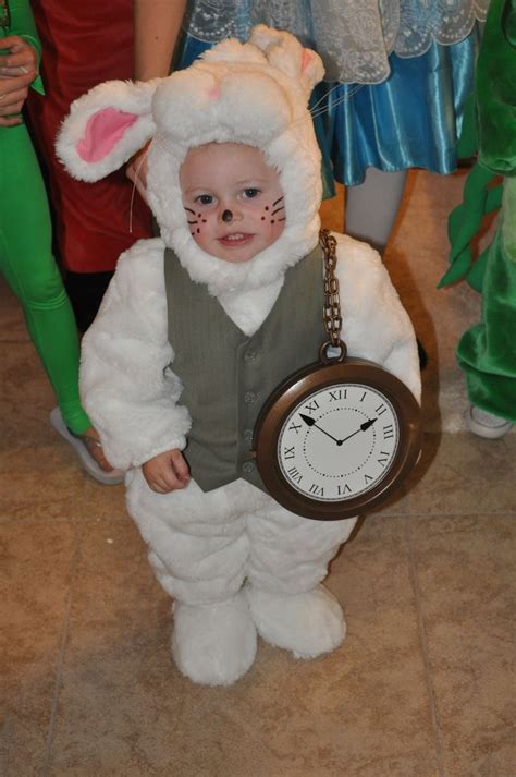 17 best images about disfraz c m on pinterest rabbit costume the white and i love lucy costume