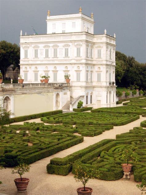villa romaine image stock image du maison vert labyrinthe