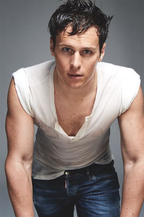 Jonathan Groff Dishes On Dating Zachary Quinto And Being