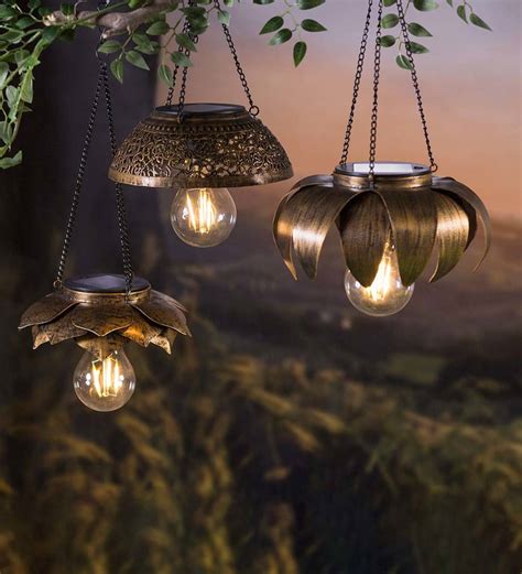 antiqued metal hanging solar light daisy wind  weather
