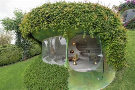 hobbit house ein einzigartiges beispiel fuer organische architektur