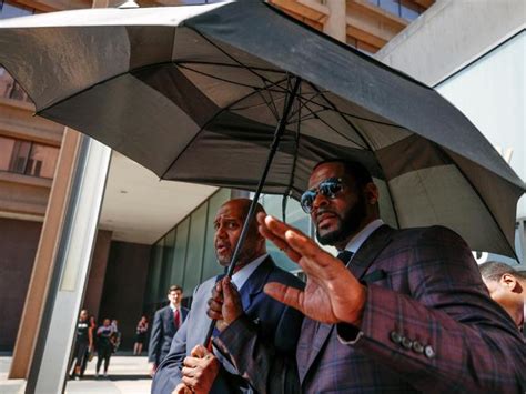 r kelly sex assault claims friends of singer ‘hand sex tapes over to