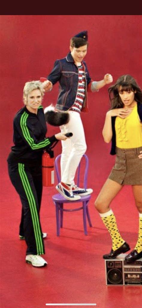 Glee Cast Image By Daleen B On The Fabulous Kurt Hummel