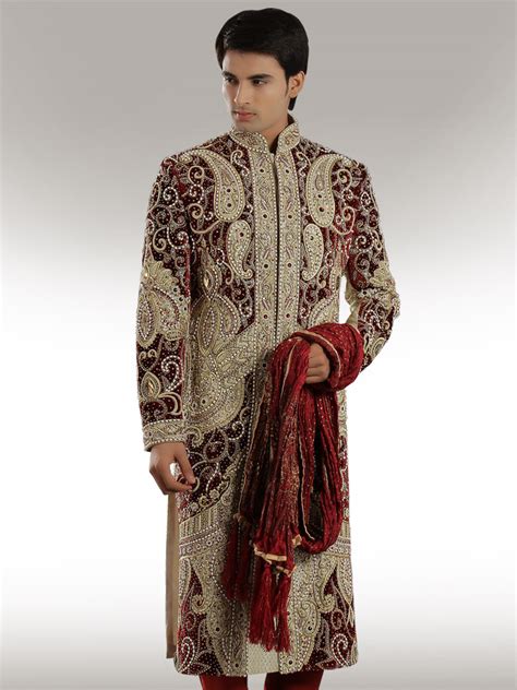 mybatua offers massive range of fashionable abayas for next generation