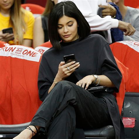 kylie jenner  rockets game famous person
