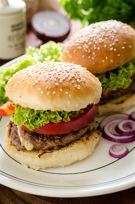 how to make the best ever juicy lucy cheese burger in the airfryer recipe juicy lucy air