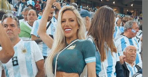 Argentine Sex Symbol Who Promised Naked Run Names Prem Star And Messi