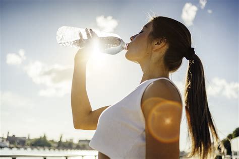 how much water should you drink per day women s health