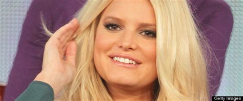 Jessica Simpson Brushes Off Fat Comments Photos