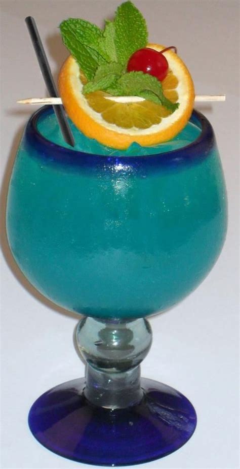 blue parrotspecialty drink    hacienda alcoholic drinks mexican