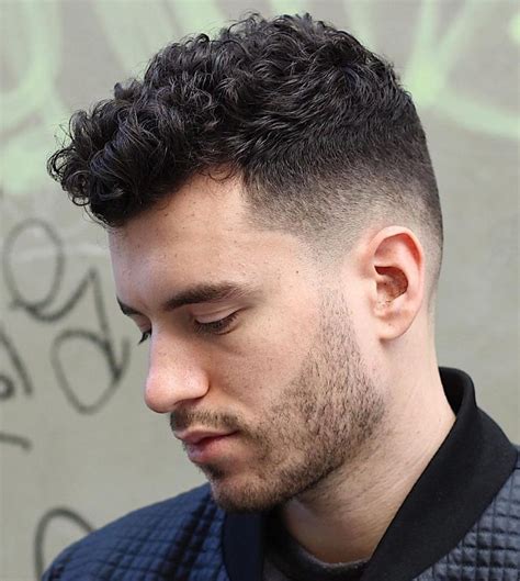 10 New Curly Hairstyles For Men 2019 ~ Mens Hairstyles Men S Curly