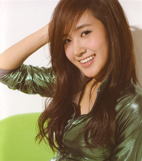 All About Yuri Snsd Profile And Photo Gallery Eastasialicious