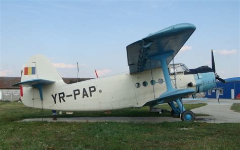 aviation photographs of registration yr pap abpic