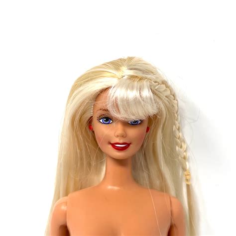 Nude Barbie Doll Braid Blond Hair Blue Eyes Red Lips Twist And Turn 230