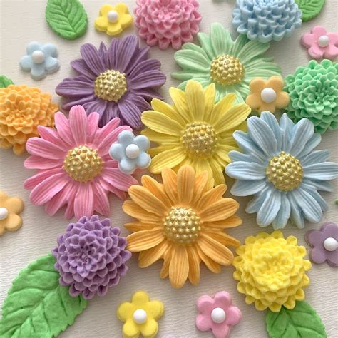 pastel daisy edible sugar flower cake decorations