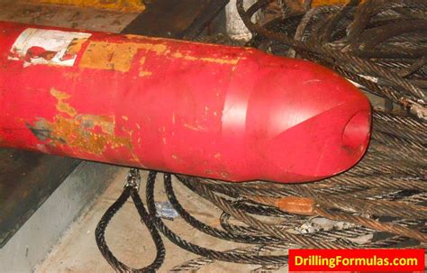 important casing accessories fitted   casing string  improve cement quality drilling