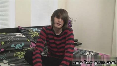 Gay Emo Video Porn Hot Emo Dude Mikey Red Has Never Done