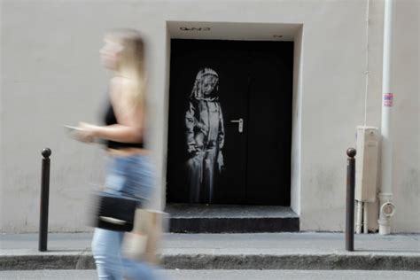stolen banksy work  door  paris bataclan   italy