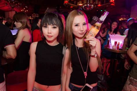 Pattaya Sex Tourism Guide To Nightlife Massages Bars And Girls
