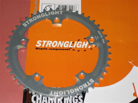stronglight  bcd zicral pistetrack  chainring  drivetrain chainrings