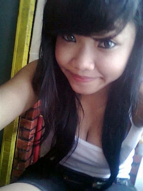 Kumpulan Cerita Sex 18 Foto Hot Belahan Payudara Abg